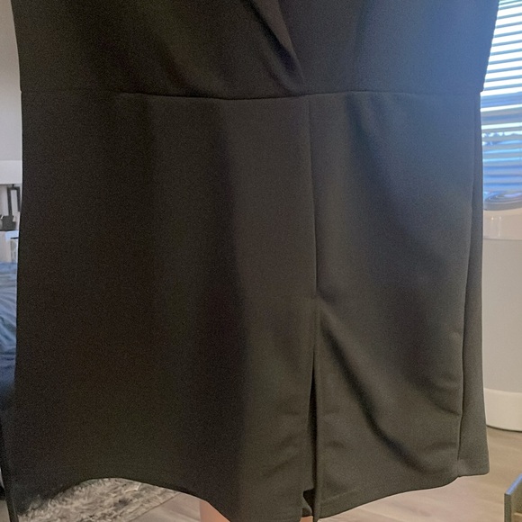 Black Skort Romper - Picture 6 of 6